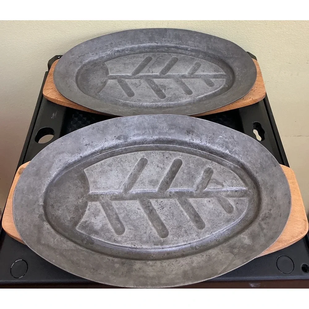Aluminum Housewares Co Vintage Steak Sizzler Platters Set of 2 Japan Wood Bases